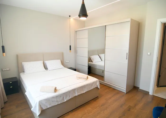 Complex Bella * וארנה